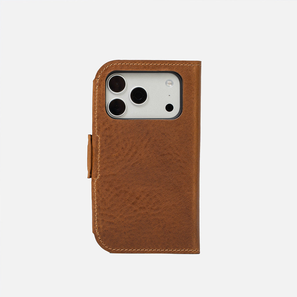 Leather Folio iPhone 17 Series with MagSafe - Classic 5.1